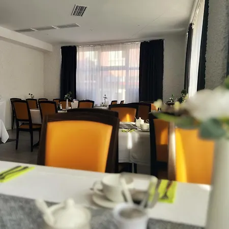 City Hotel Neuwied נויוויד