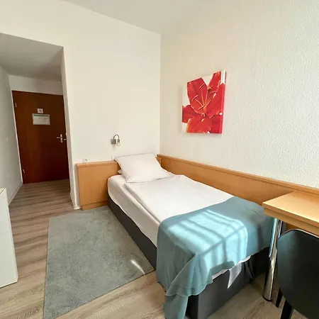 City Hotel Neuwied מלון