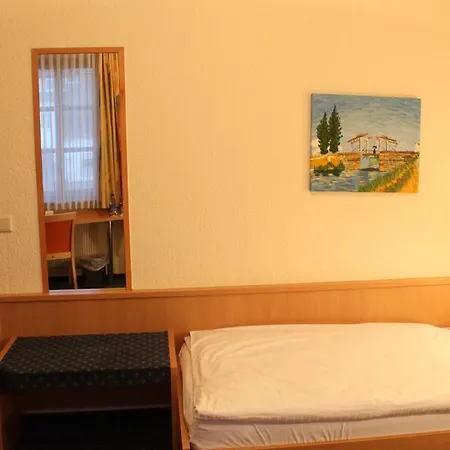 City Hotel Neuwied 3*