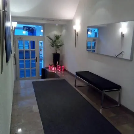 City Hotel Neuwied מלון