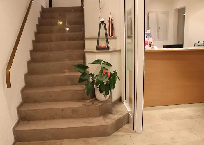 新韦德城市酒店 3* 新维德