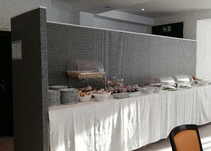 新韦德城市酒店 3*